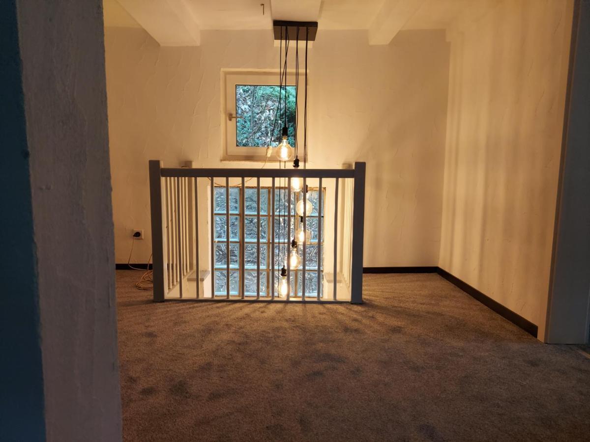 Familyhome Lopora Medebach Esterno foto